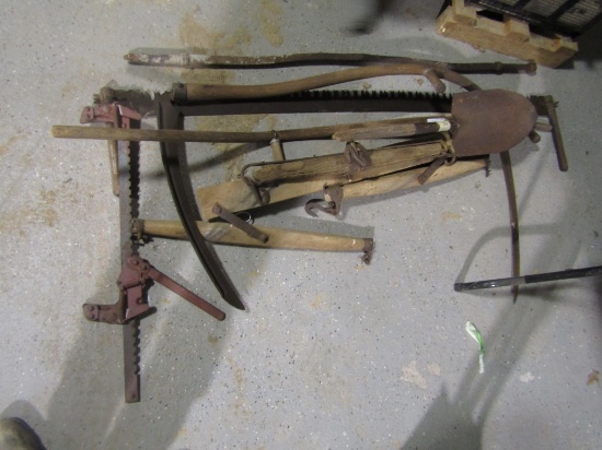 AMISH TOOLS - SAWS - DOUBLE TREE