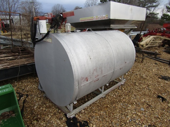 APPROX 500 GALLON FUEL TANK W/ PUMP