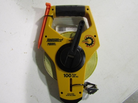 100FT JOHNSON TAPE MEASURE