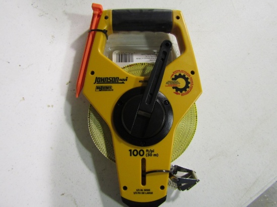 100FT JOHNSON TAPE MEASURE