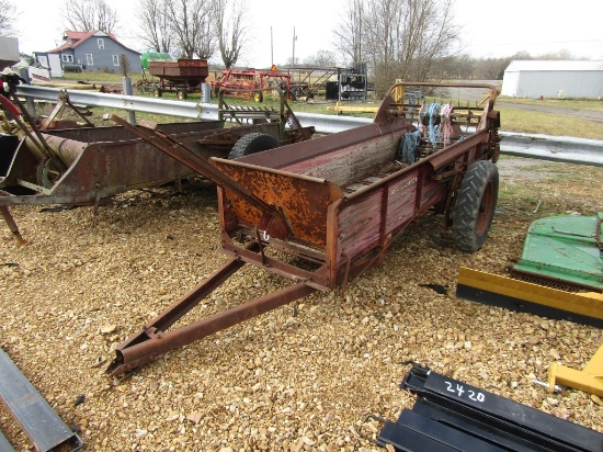 MCCORMICK MANURE SPREADER