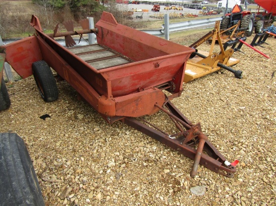 103 INTERNATIONAL MANURE SPREADER
