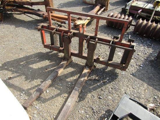 FRONT LOADER FORKS