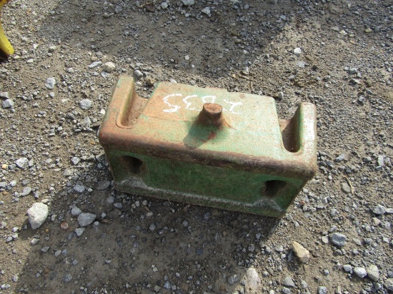 JOHN DEERE WEIGHT BRACKET