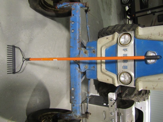 BLACK AND DECKER YARD RAKE