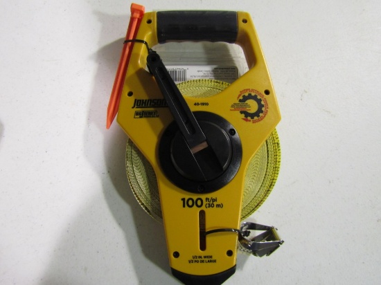 100FT JOHNSON TAPE MEASURE
