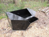 NEW KC QT CONCRETE BUCKET