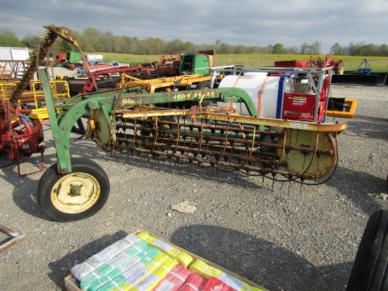 660 JOHN DEERE DOLLY RAKE
