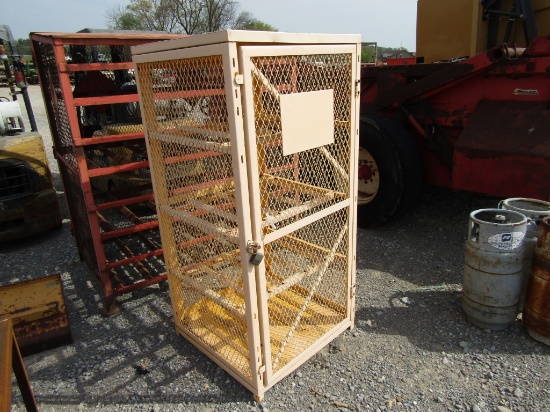 LITTLE PROPANE TANK CAGE