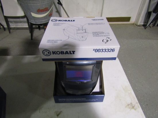 KOBALT AUTO DARKENING WELDING HELMET