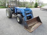 5030 NEW HOLLAND TRACTOR W/ LOADER