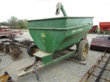 68 JOHN DEERE FEED CART