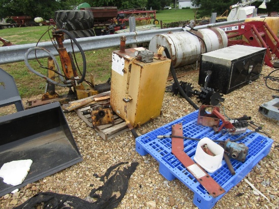 HYD TANK WITH VALVES AND MISC