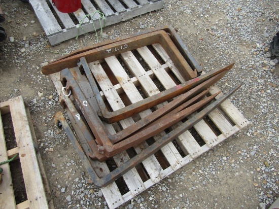 (7) FORKS ON A PALLET - ALL ONE PIRICE