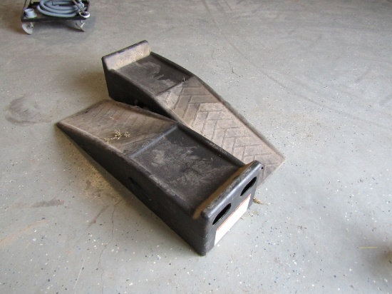 CAR RAMPS