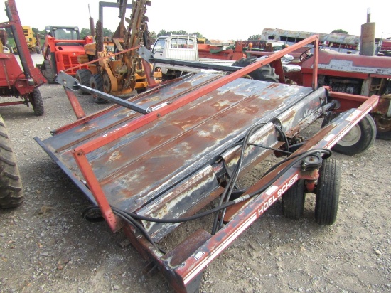 HOELSCHER BALE ACCUMULATOR