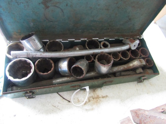 3/4'' SOCKET AND RATCHE SET