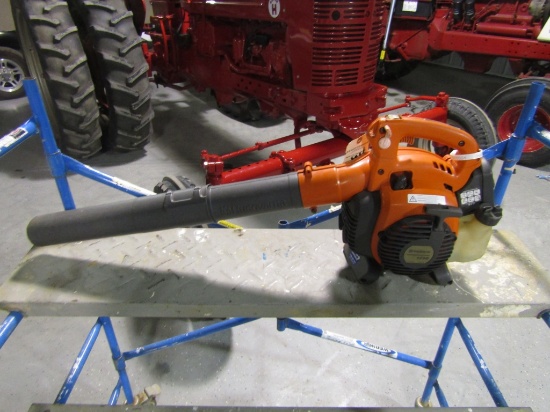 HUSQVARNA LEAF BLOWER