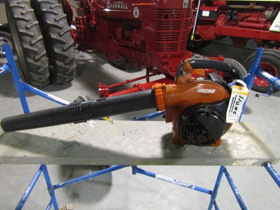 ECHO LEAF BLOWER