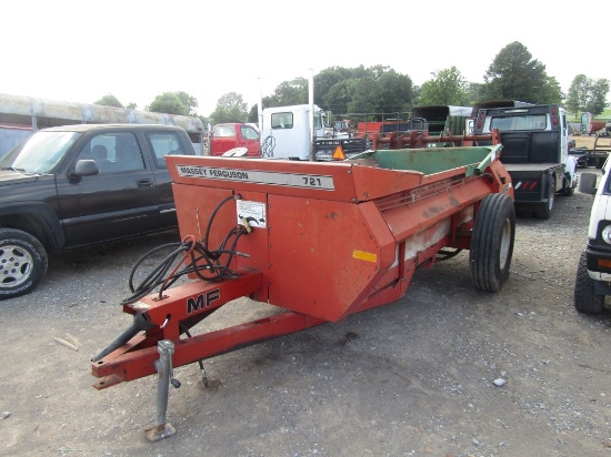 721 MASSEY FERGUSON MANURE SPREADER