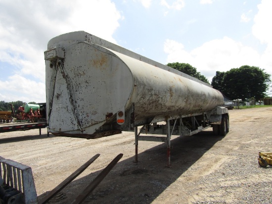 APPROX 6000 GALLON STORAGE TANKER - NO TITLE
