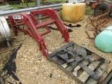 BUSHOG BRAND LOADER W/ BRACKETS