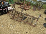 2 ROW CULTIVATOR