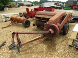 68 NEW HOLLAND SQUARE BALER