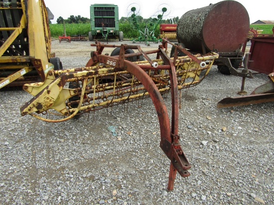 256 NEW HOLAND HAY RAKE