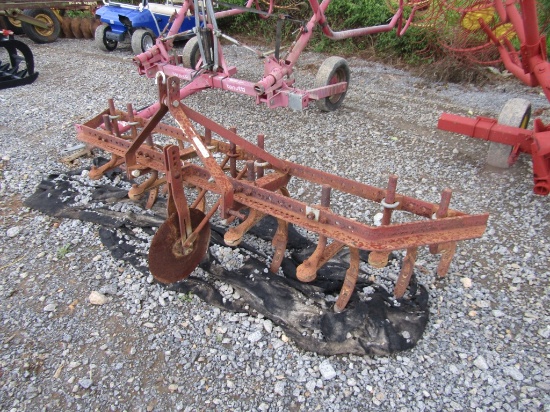 2 ROW FRED CAIN CULIVATOR