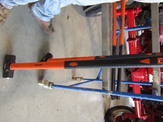 NEW 8LB PROXIMA SLEDGE HAMMER