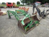 725 JOHN DEERE LOADER OFF OF 7220 JD