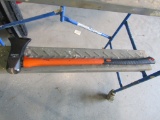 NEW 8LB PROXIMA SPLITTING MAUL