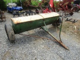 8FT JOHN DEERE LIME SPREADER