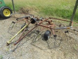 2 BASKET M&W HAY TEDDER