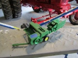 1/16 SCALE 348 JOHN DEERE TOY BALER