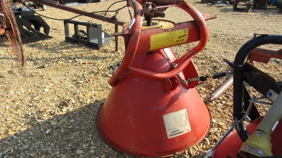 FERTILIZE SPREADER - NO PTO