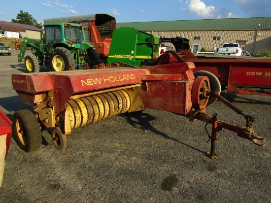 273 NEW HOLLAND SQUARE BALER