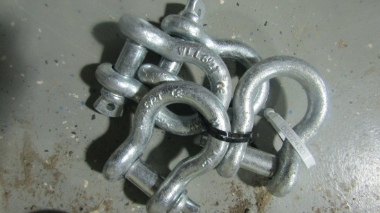 (4) CLEVIS'S - ALL ONE PRICE