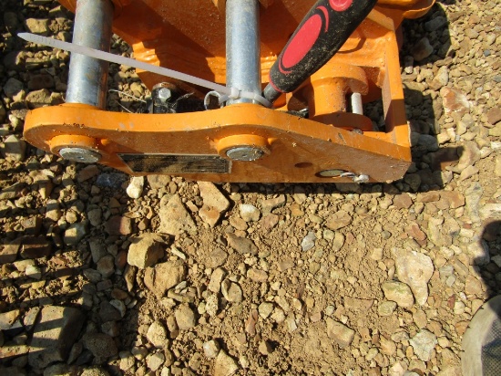 NEW FUTURE 302 SIZE MINI EX QUICK HITCH