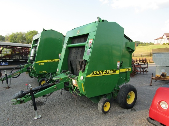 457 JOHN DEERE HAY ROLLER