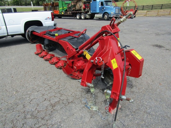 MD83 CASE IH DISC MOWER - ONLY MOWED 5 ACRES