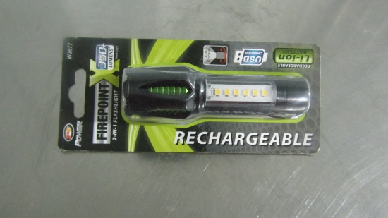 NEW SMALL RECHARGABLE FLASHLIGHT