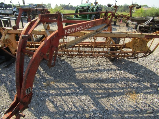 56 NEW HOLLAND HAY RAKE