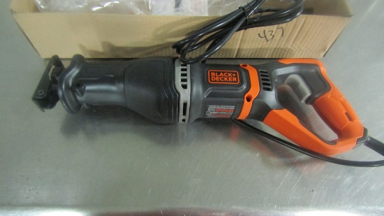 NEW BLACK AND DECKER RECIPRICATING SAW