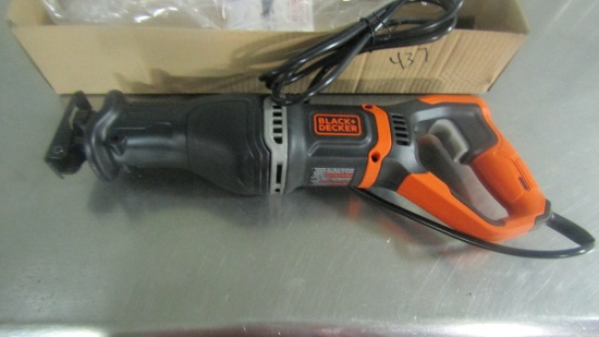 NEW BLACK AND DECKER RECIPRICATING SAW