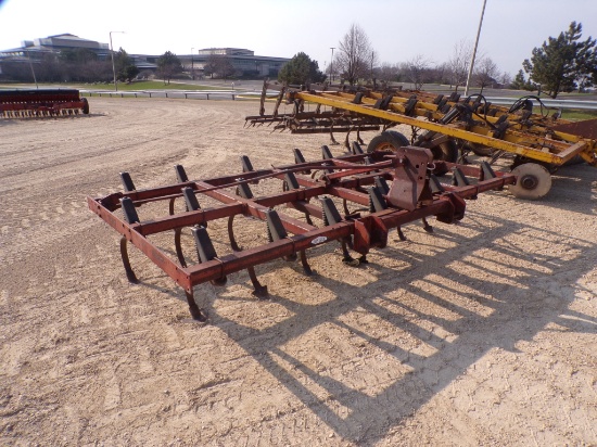 HINIKER 3pt. FIELD CULTIVATOR W/ SPRING SHANKS