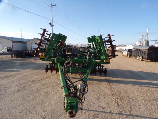 SUMMERS SUPER COULTER WING FOLD TILLAGE TOOL