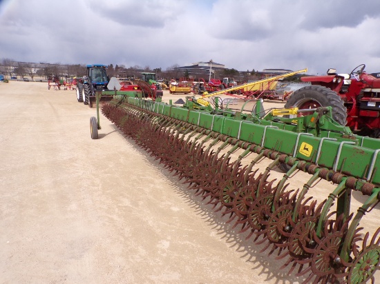 JOHN DEERE 400 35FT ROTARY HOE S/N: 11875
