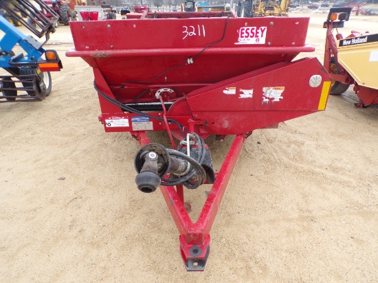 2013 NEW HOLLAND 165 3211